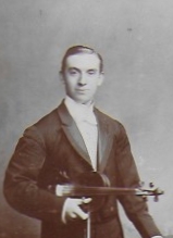 Thomas in 1903